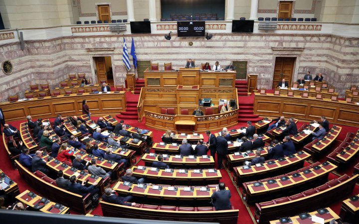 Парламент Греції погодив "драконівські" антиміграційні закони