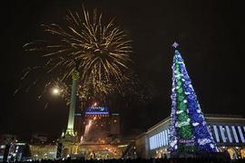 Украинцев зовут встречать Новый год на Майдане