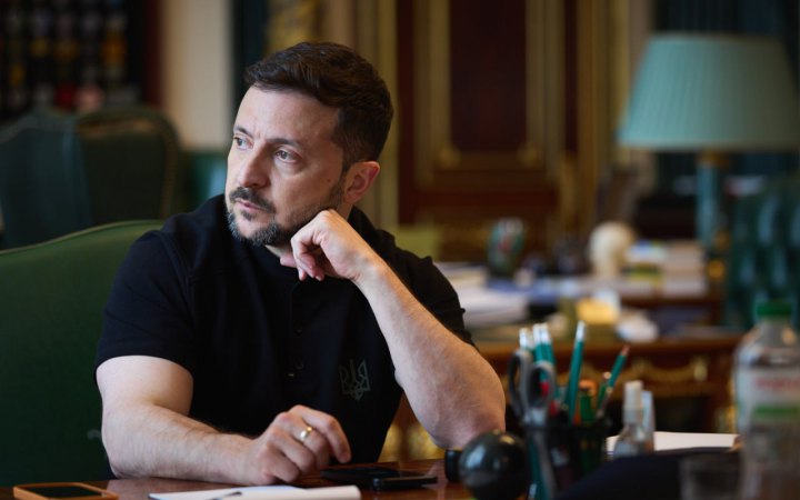 Зеленський підписав закони про митні та податкові пільги для виробників дронів на оптоволокні