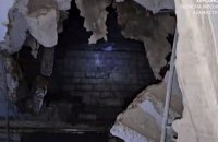 Росіяни вдарили з артилерії по багатоповерхівці у Херсоні