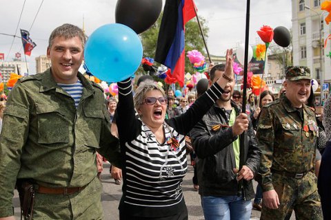 Боевики планируют провести принудительные антиукраинские митинги на Донбассе, - разведка