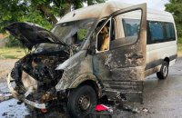 На Дніпропетровщині окупанти дроном атакували рейсовий автобус, постраждали люди