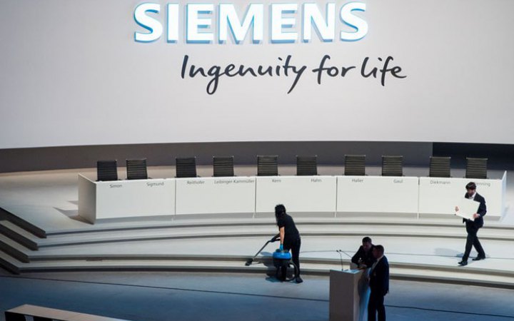 Світ не приймає «Мир», а Siemens залишає Росію без потягів