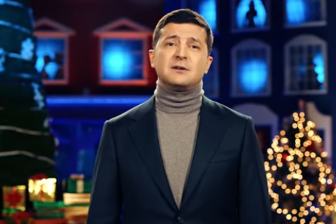 Зеленский записал отдельные новогодние поздравления для каждой области и для Крыма