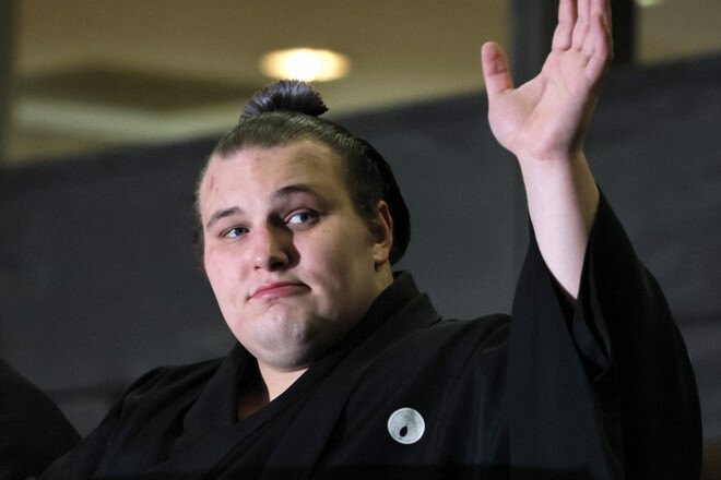 Аонішікі Арата (Данило Явгусишин)