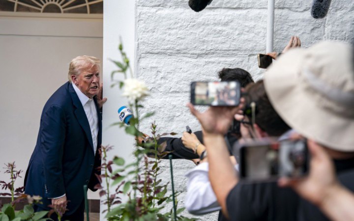 Трамп пообіцяв Росії "великі наслідки" за відмову зупинити війну