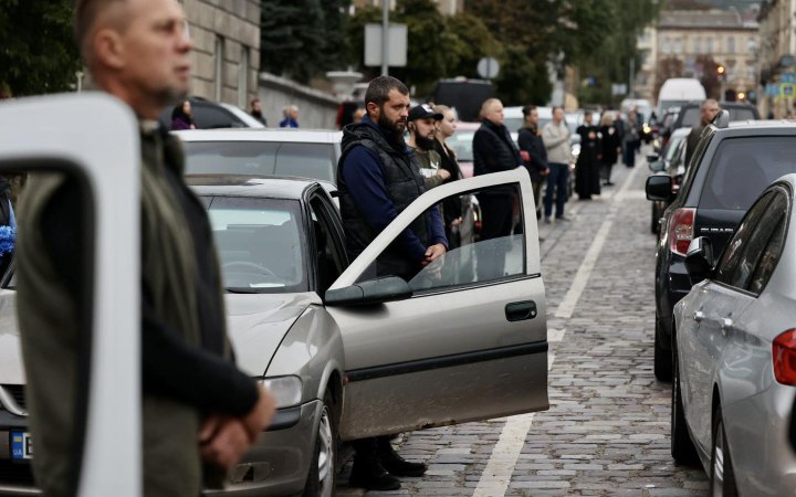 КМДА: хвилину мовчання в Києві о 9:00 оголошуватимуть через гучномовці