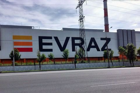 Партнеры Абрамовича в Evraz разделили доли из-за угрозы санкций