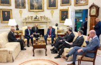 Трамп запитав в президента Ліберії, де він так добре вивчив англійську. Але це – його державна мова