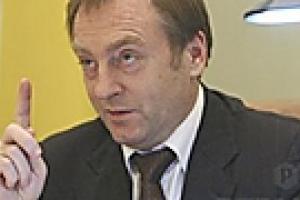 Лавринович назвал дешевым самопиаром заявление Литвина о самороспуске Рады
