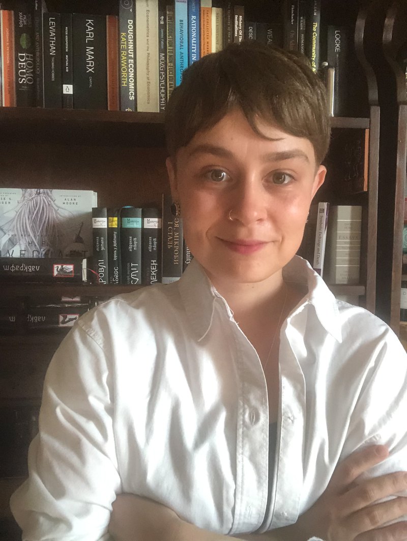 Яна Охріменко