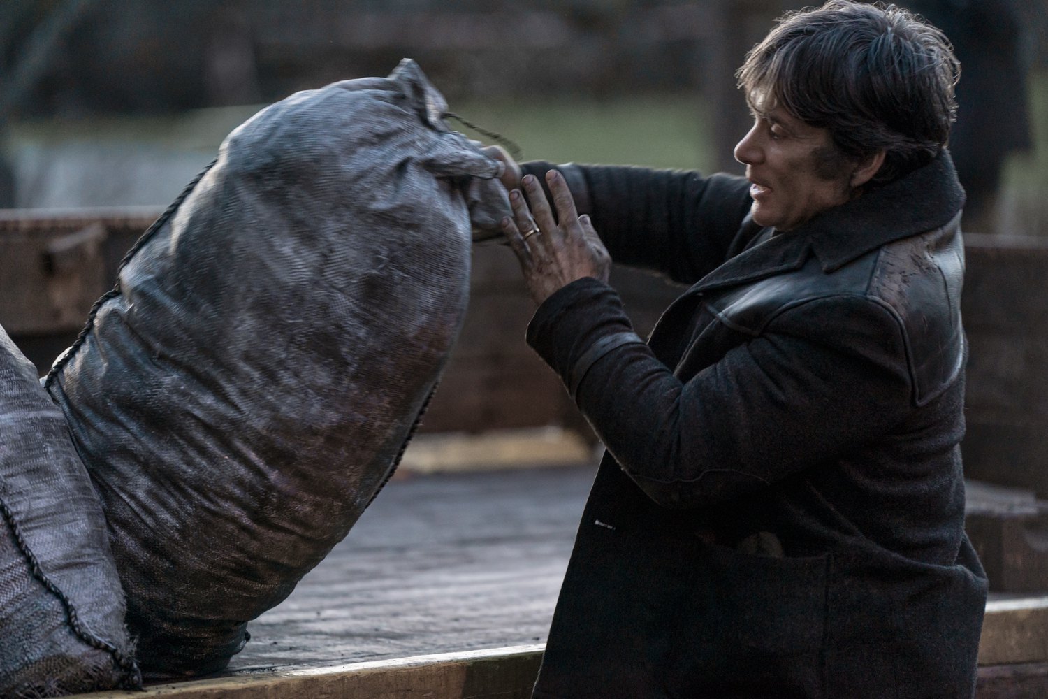 Кадр зі стрічки «Такі дрібниці».