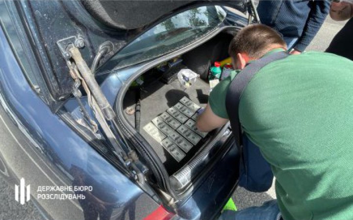 На 5 років сядуть двоє митників із Черкащини за хабарництво