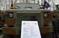 Военный на КрАЗе сбил местного жителя в Донецкой области