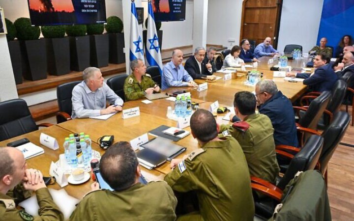 Нетаньягу знову збирає військовий кабінет, аби визначитися з відповіддю на атаку Ірану, − ЗМІ