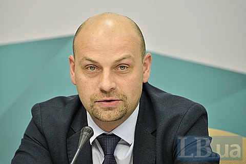 УКАБ: ринок землі неможливо відкрити відразу для всіх пайовиків