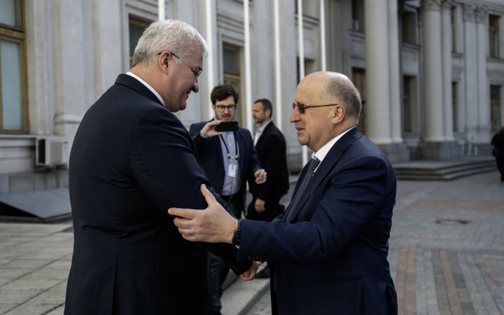 ​Київ відвідав єврокомісар з оборони Кубілюс