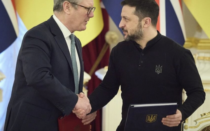 Зеленський провів розмову із Прем’єр-міністром Британії Кіром Стармером