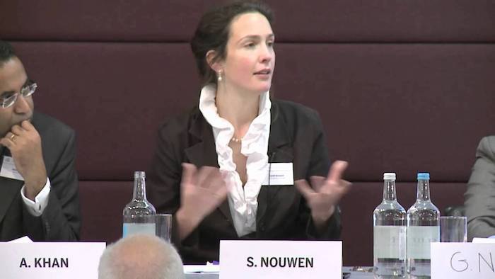Доктор Сара Ноувен, старший викладач права, Кембриджський університет (Великобританія)