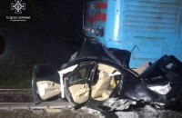 На Львівщині потяг зіткнувся з автомобілем, двоє загиблих