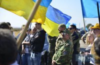 Кримські татари почали продуктову блокаду Криму (додані фото)