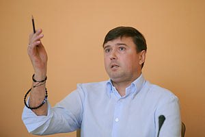 Бондарчук попросил Ющенко "не прятать голову в песок": ситуация в партии критическая