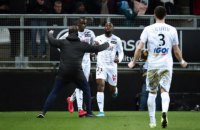 "Пари Сен-Жермен" забил 4 гола аутсайдеру Лиги 1, но не сумел выиграть, пропустив на 90+2 минуте