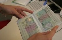 Польша ежегодно выдавает украинцам 200 тысяч виз 