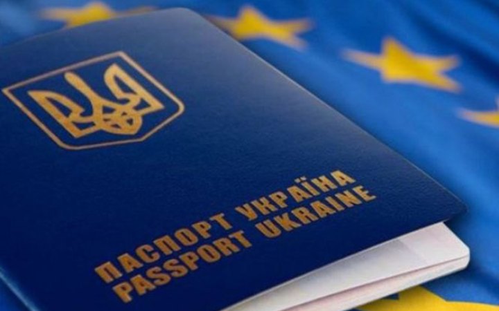 Торік в Україні визнали біженцями одного росіянина і одного білоруса