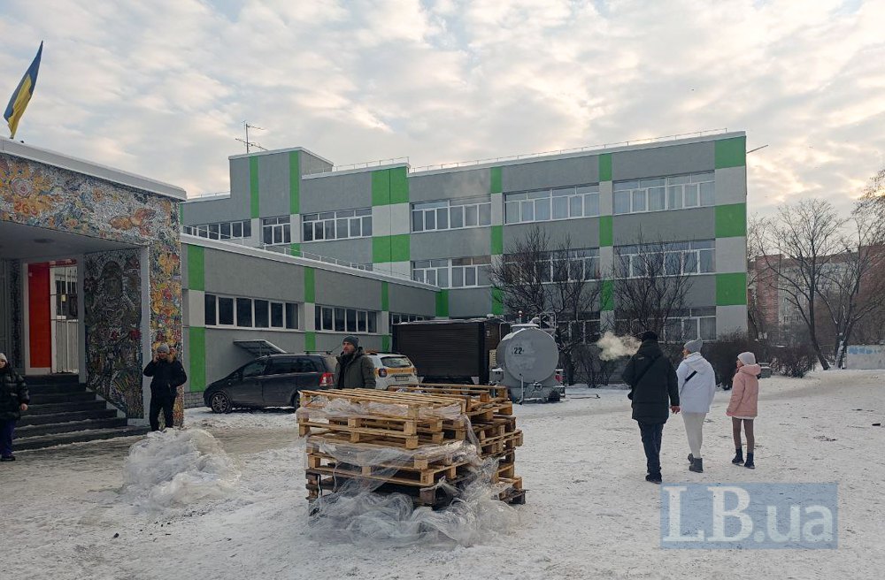 Опорна школа на Троєщині