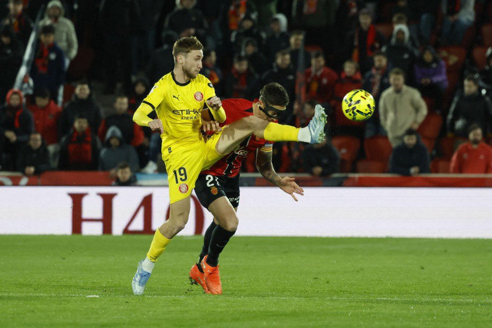 Владислав Ванат під час матчу