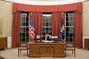 Овальный кабинет президента США закроют на ремонт на целый год