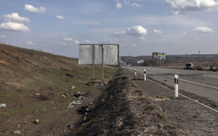 Унаслідок російсього обстрілу у Києві перекрито рух транспорту Харківським шосе