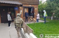 На заході України викрили "реабілітаційні центри", де незаконно утримували 35 людей