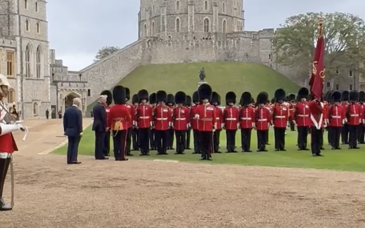 Король Чарльз прийняв подружжя Трампів