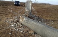 "Укрэнерго" начала ремонт вышедшей из строя ЛЭП в Крым 