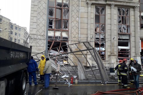 ​В центре Баку взорвался газ в жилом доме