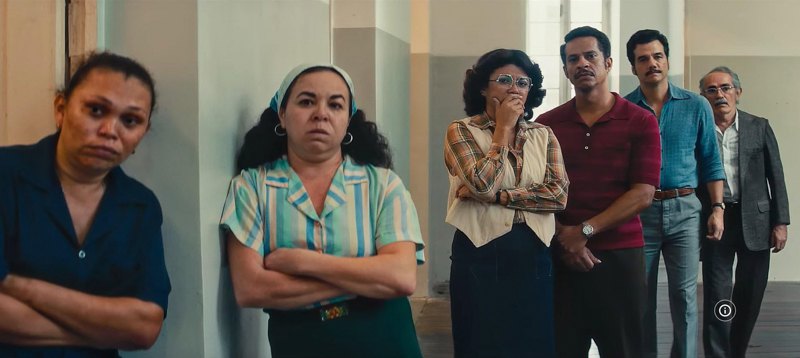 Кадр з фільму 'Таємний агент'.