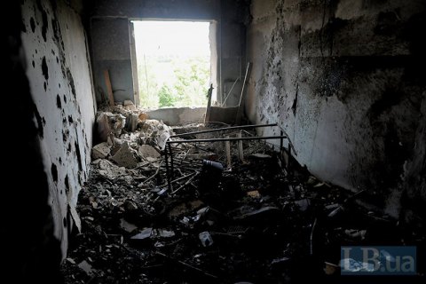 В Донецкой области в результате попадания танкового снаряда ранены двое детей