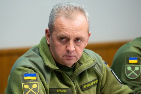 Муженко: Росія завершує формування ударних з'єднань біля кордонів України