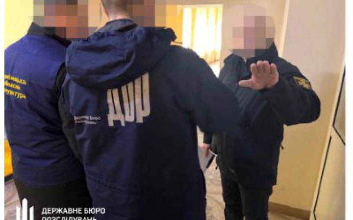 Посадовця ДСНС із Буковини підозрюють у махінаціях на закупівлі квартир 