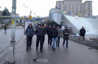 На Майдан пробираються "тітушки" з Маріїнського парку 
