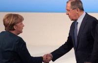 Європейський вояж: про що Меркель і Макрон могли розмовляти з посланцями Путіна