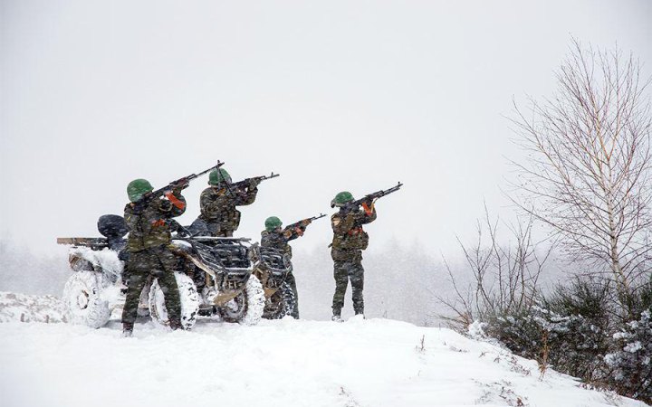 На Миколаївщині збили іранський дрон, у Дніпрі чутно вибухи