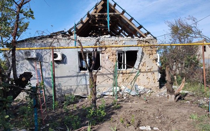 Через ворожі обстріли Херсонщини зруйновано будинки і фермерські господарства, є поранені