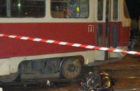 В Харькове иномарка столкнулась с троллейбусом