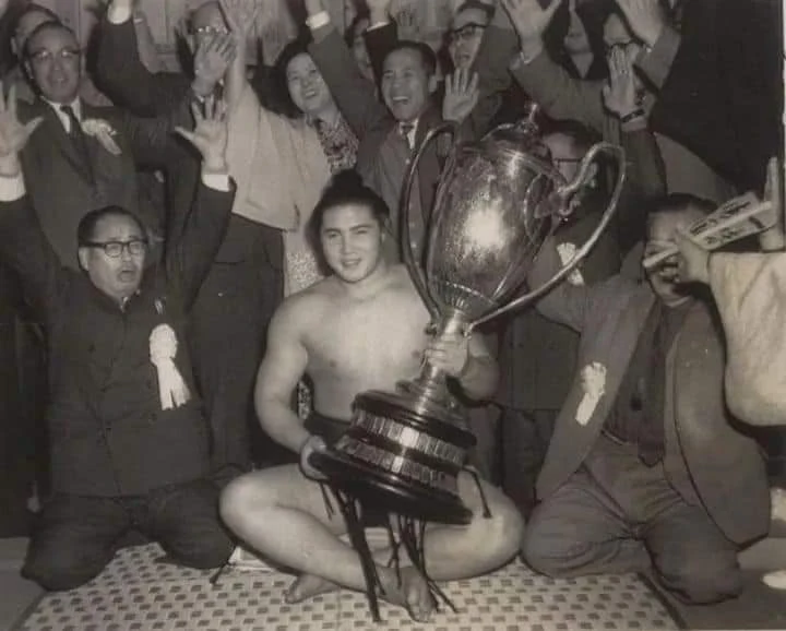 Тайхо Кокі (Іван Боришко) 