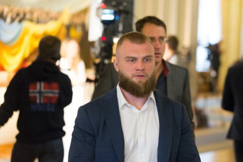 Нардеп Дмитрук устроил драку в Одесском горсовете, пострадали три охранника