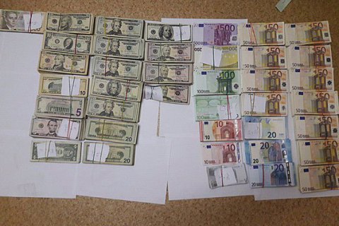 В Одессе изъяли €150 тыс. при обыске в конвертационном центре 