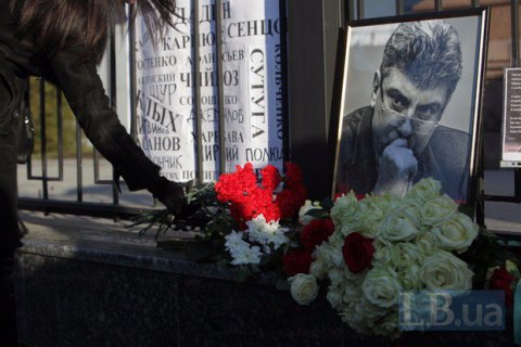 МЗС Британії закликало РФ знайти замовників вбивства Нємцова